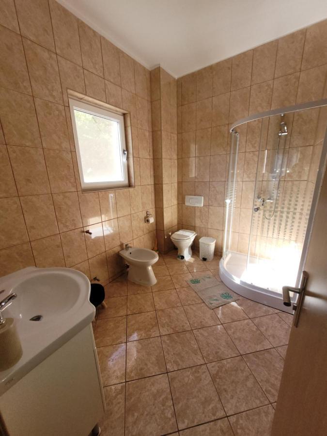 Casa Patryk Hotel Orşova Eksteriør billede